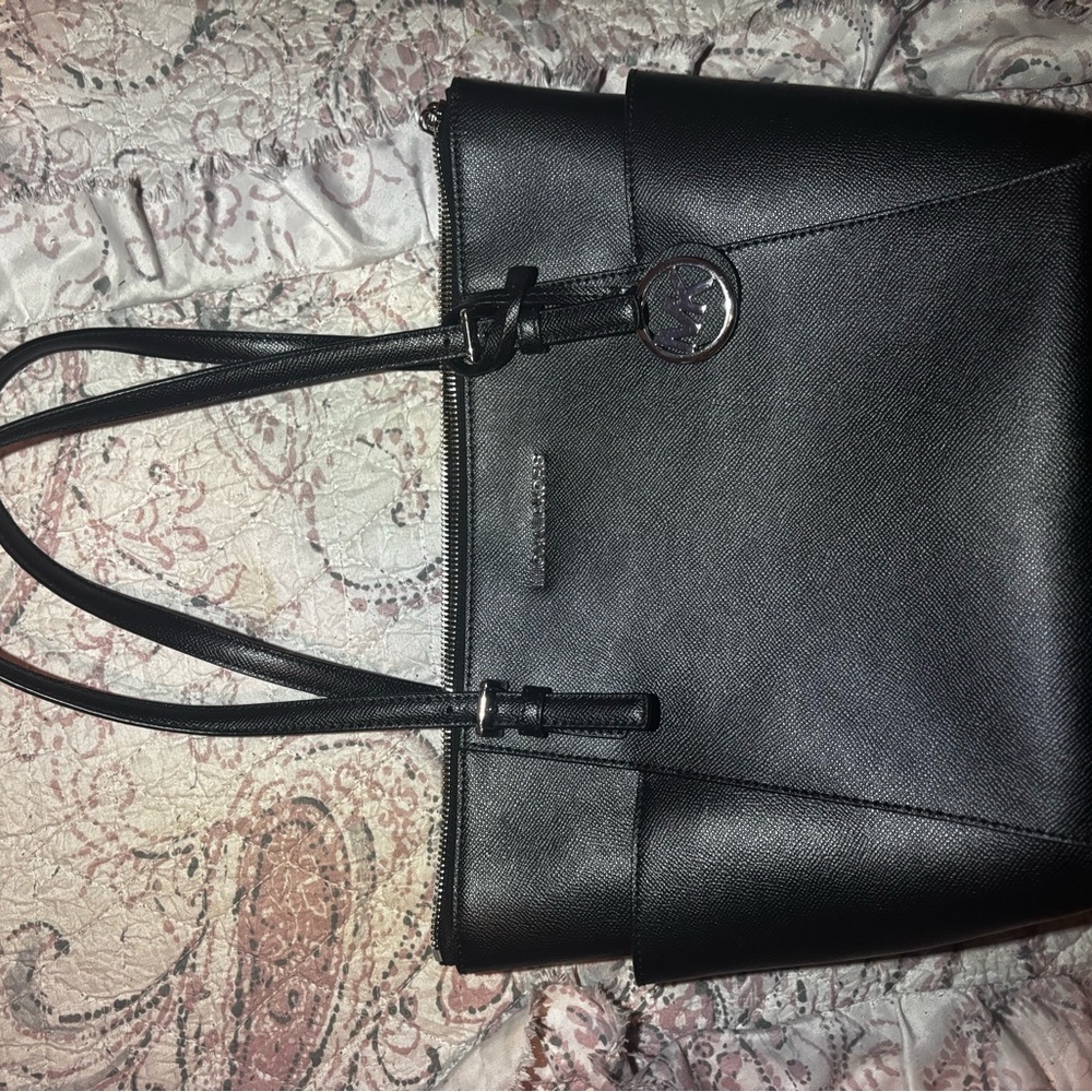 Elegant Black Women's Tote Bag